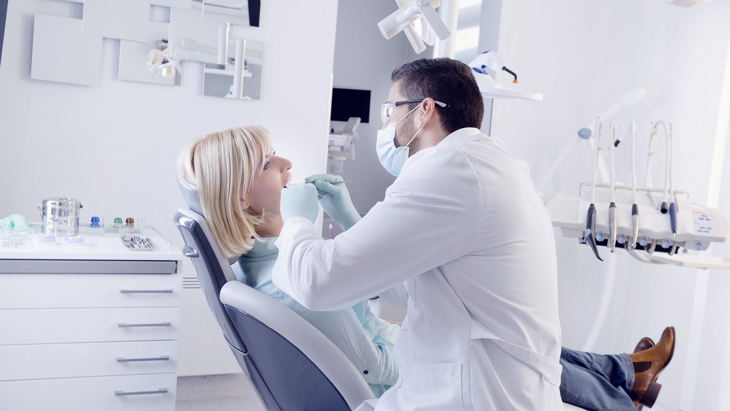 Dentist in Oakdale, NY